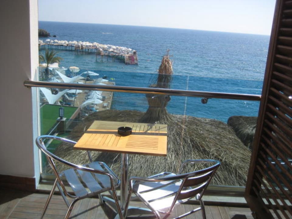 Balkon Granada Luxury Okurcalar