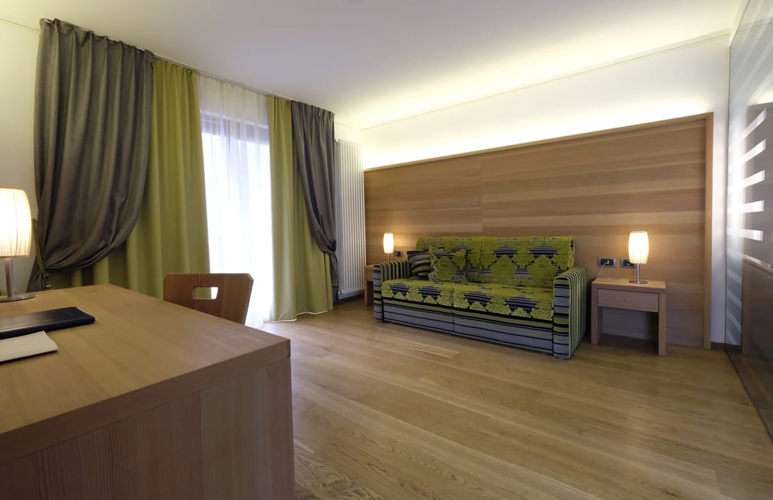 Zimmer Hotel Shandranj