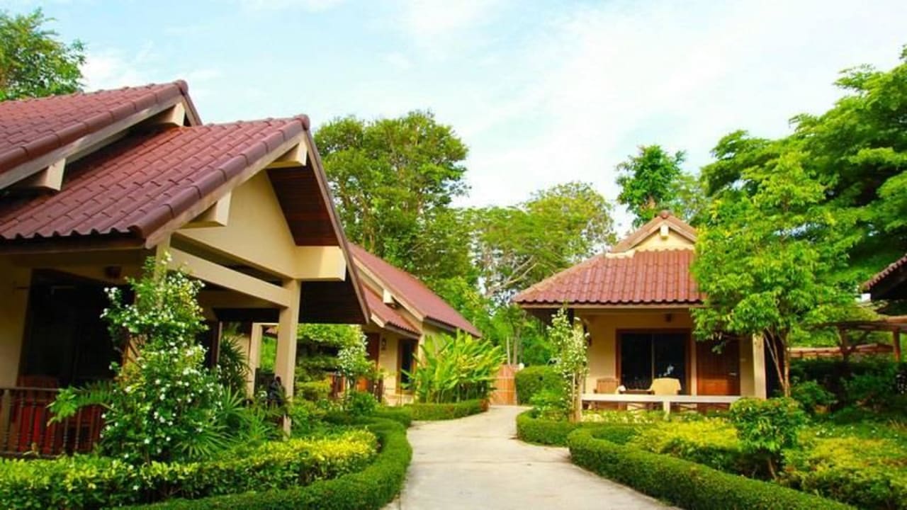 Superior Garden View Hotel Ao Cho Grand View Resort