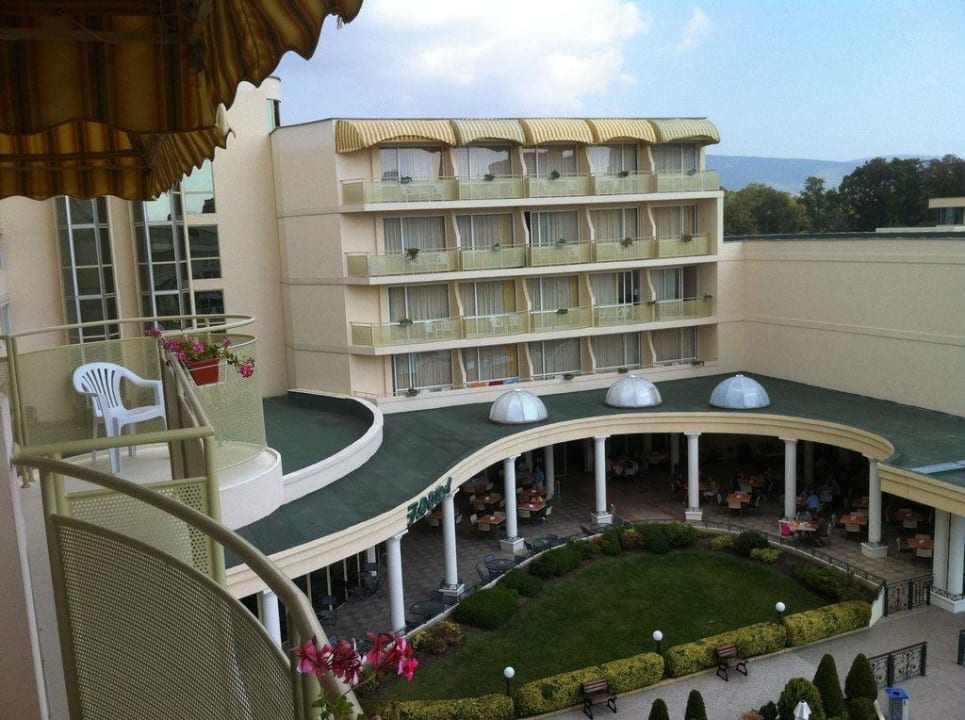 Blick aufs Restaurant DAS Club Hotel Sunny Beach