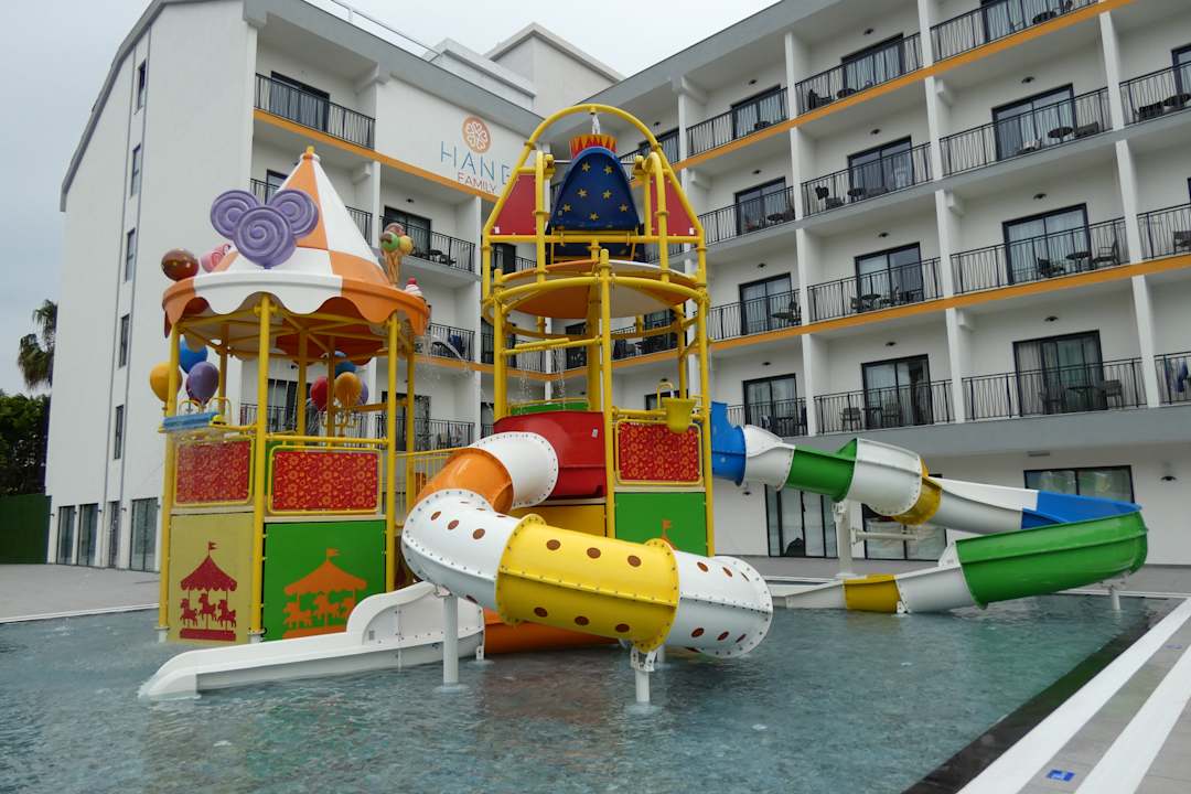 Pool Hane Family Resort