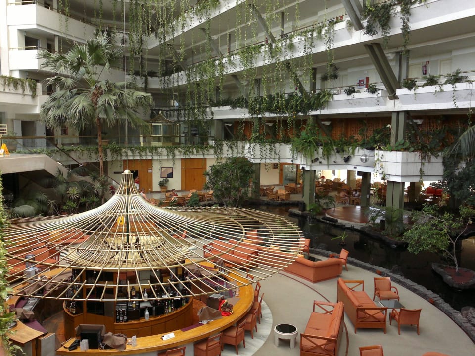 Lobby + Bar Hotel Grand Teguise Playa