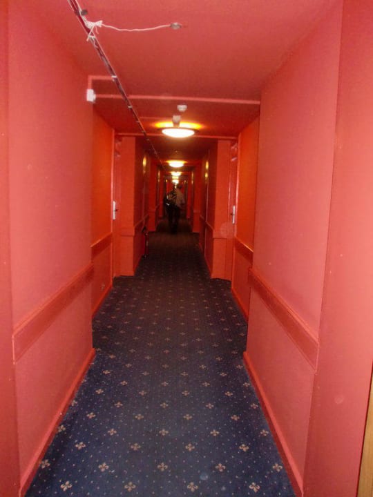 Flur 6. Etage Erskine Bridge Hotel