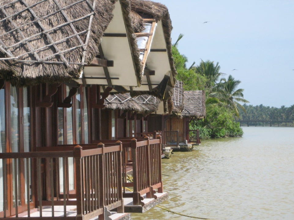Floating Cottages Hotel Poovar Island Resort