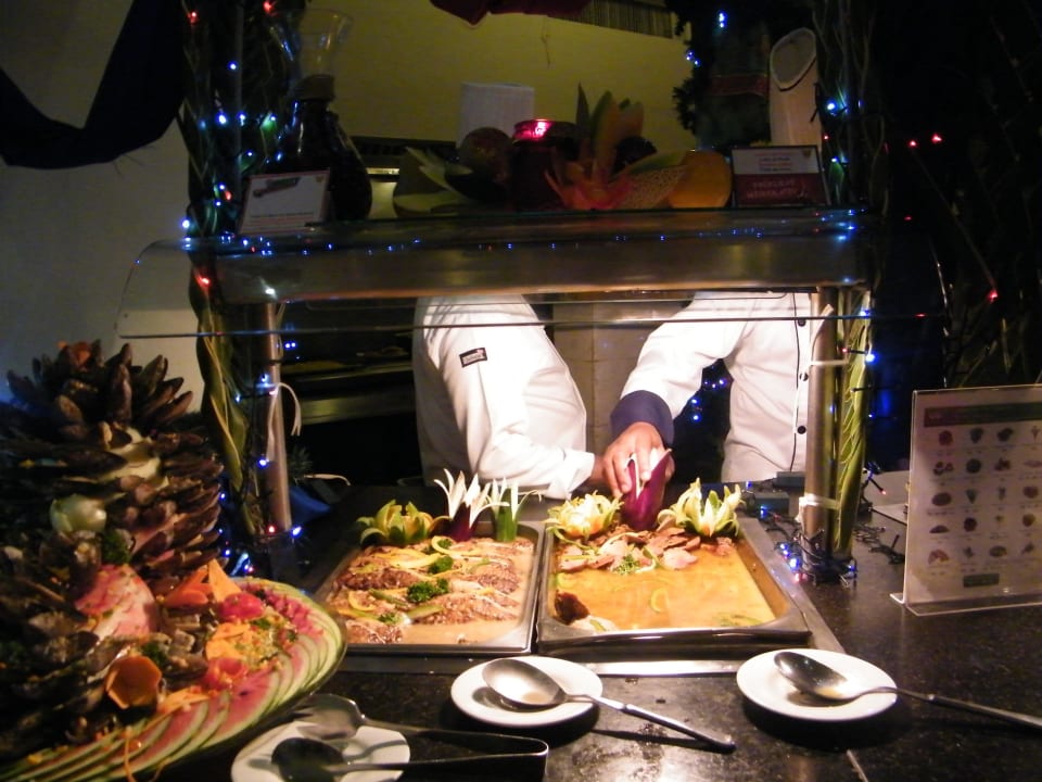 Lavish New Years eve meal TRS Turquesa Hotel - Adults only