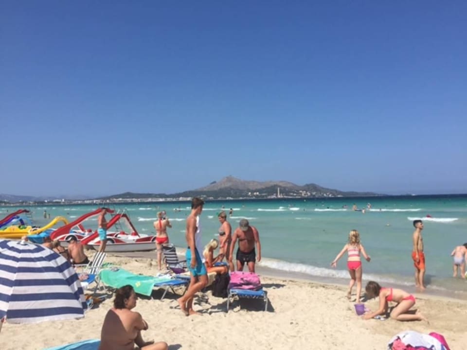 Strand Mittagszeit allsun Hotel Eden Alcudia