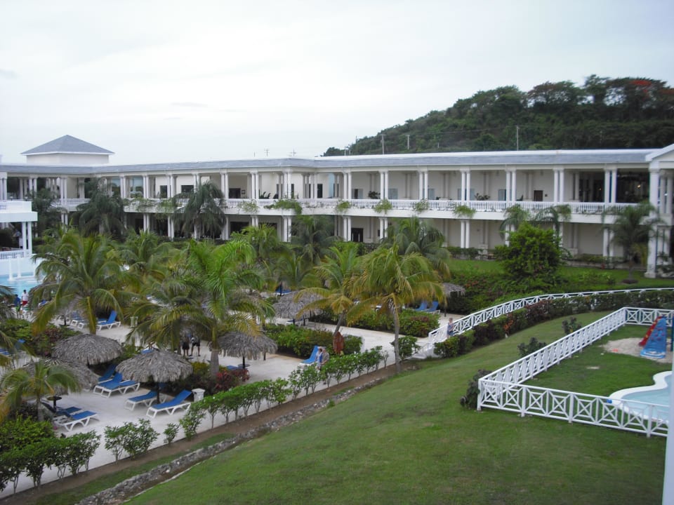 Ausblick vom Zimmer Hotel Grand Palladium Lady Hamilton Resort & Spa