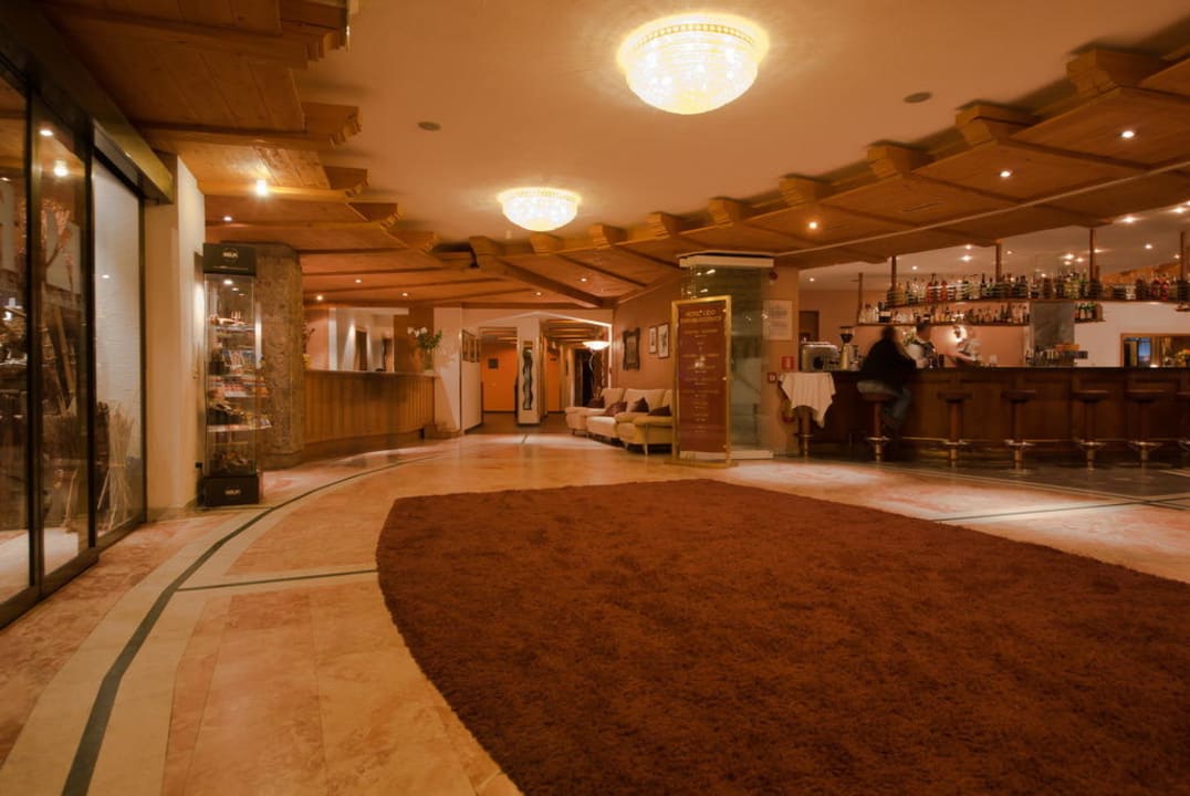 Eingang - Lobby Falkensteiner Family Resort Lido