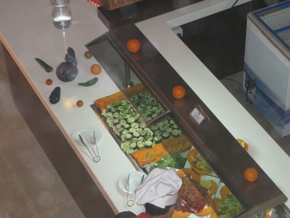 Abendliches Büffet R2 Bahía Playa Design Hotel & Spa - Adults Only