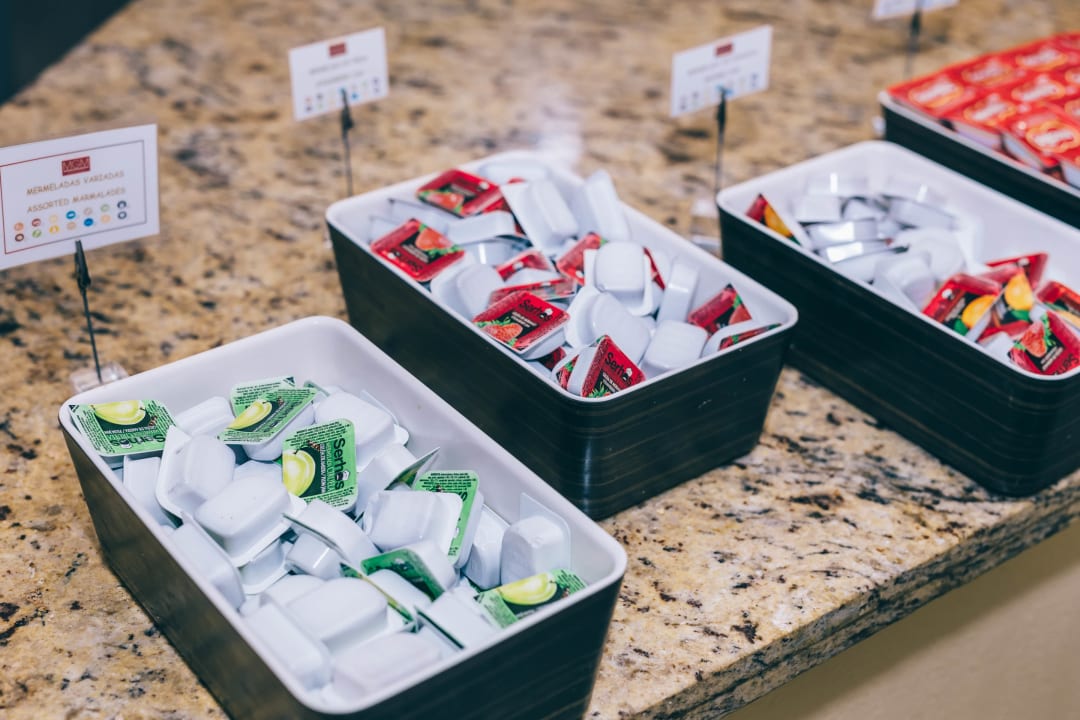 Gastro Grand Muthu Golf Plaza Hotel & Spa