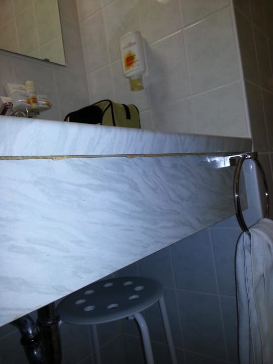 Waschtisch Sonnenhotel Hoher Hahn