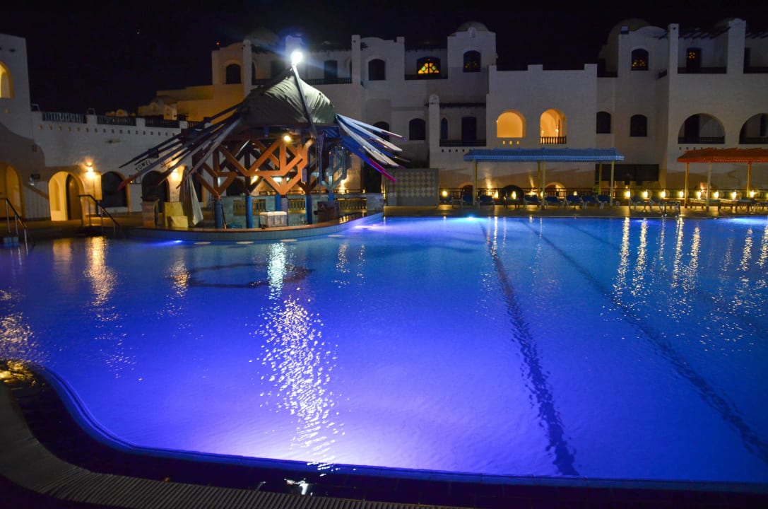Big swimming pool with pool bar Arabella Azur Resort