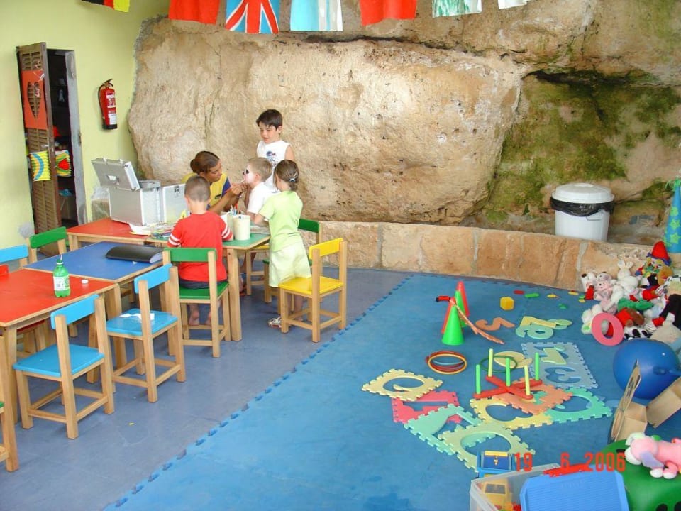 Kindergarten Hotel Exagon Park