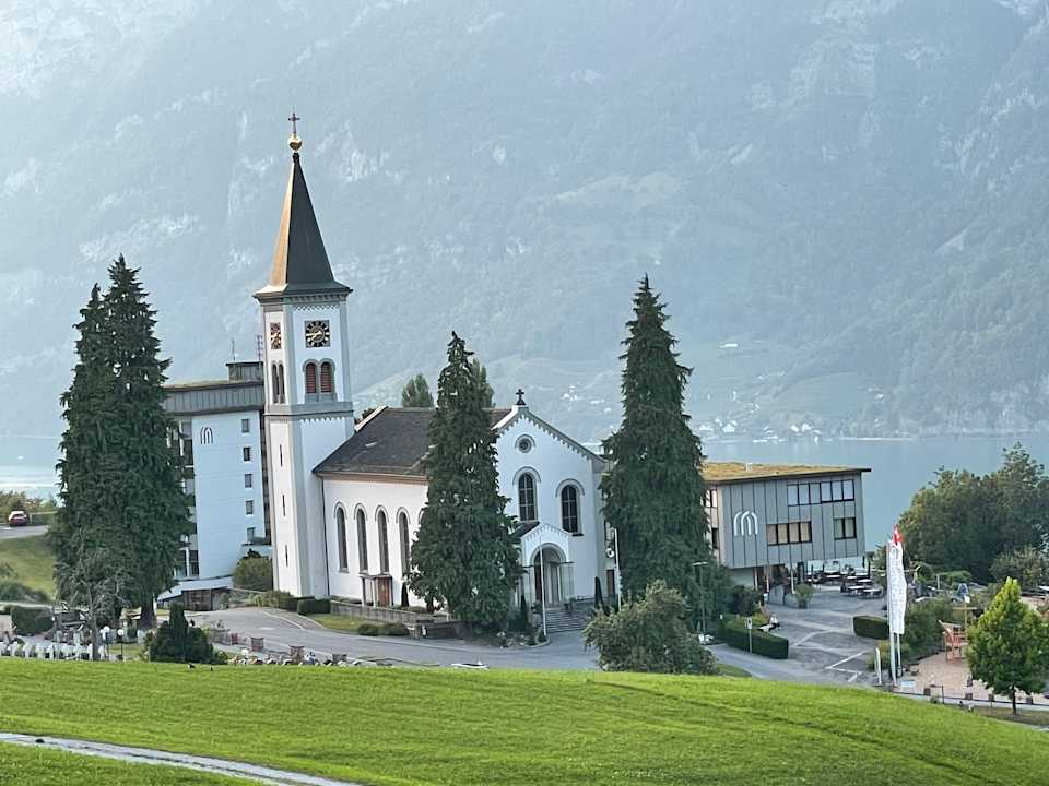 Außenansicht Hotel Neu-Schönstatt