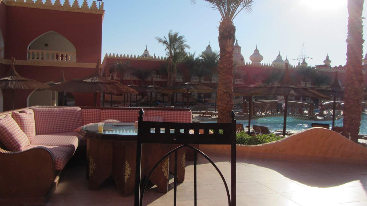 Blick beim Frühstück Pickalbatros Alf Leila Wa Leila Resort - Neverland Hurghada
