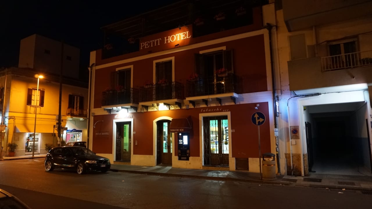 Außenansicht Hotel Petit