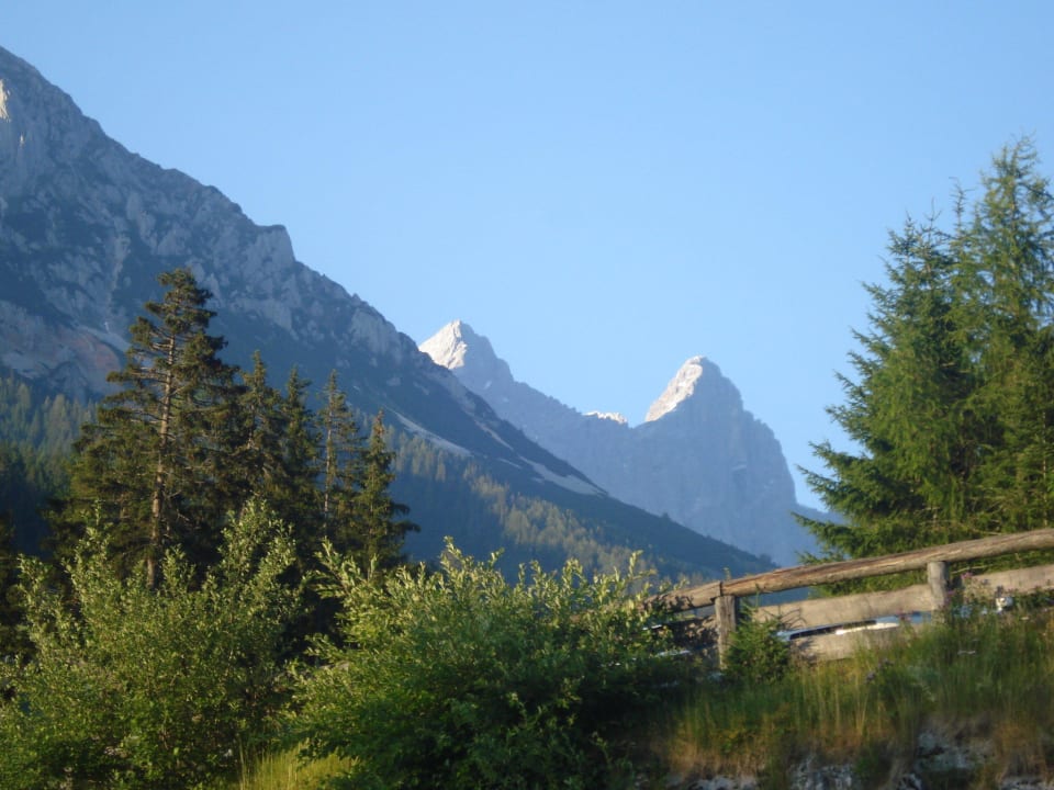 Herrlicher Ausblick vom Balkon Hotel Alpenkrone