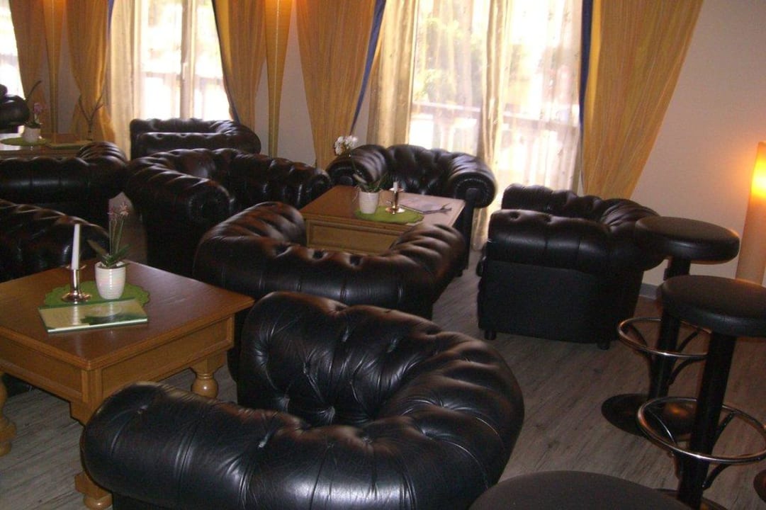 Eingang STROBLHOF Active Family SPA Resort