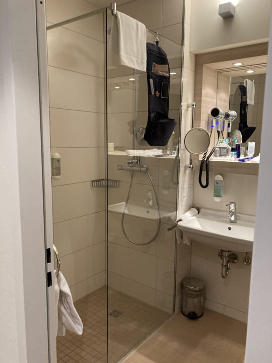 Zimmer H+ Hotel Bad Soden