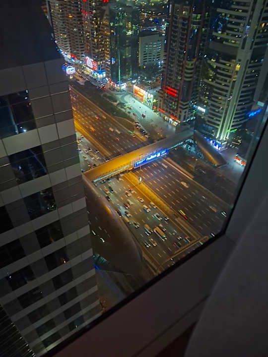 Ausblick Rose Rayhaan by Rotana