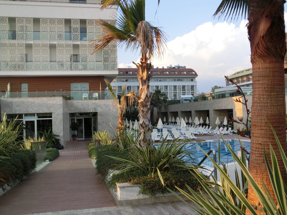 Eingang vom Strand kommend Sentido Trendy Verbena Beach