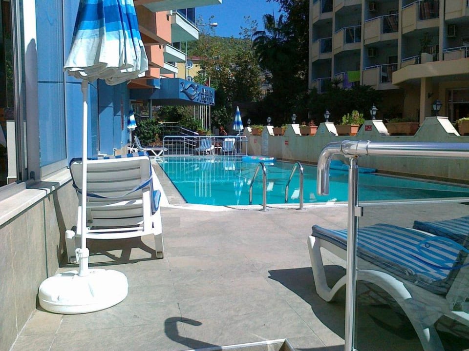 Der gigantische Pool Kleopatra Balik