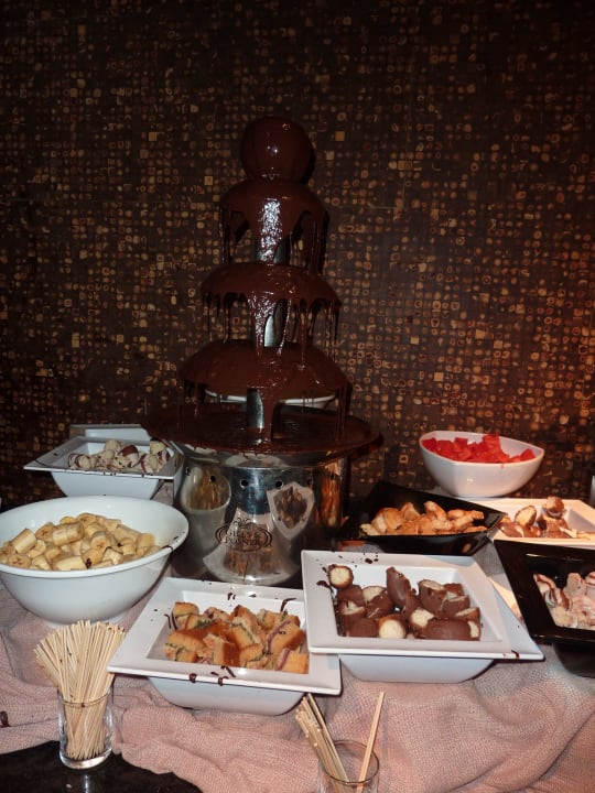 Schokobrunnen!  Lopesan Baobab Resort