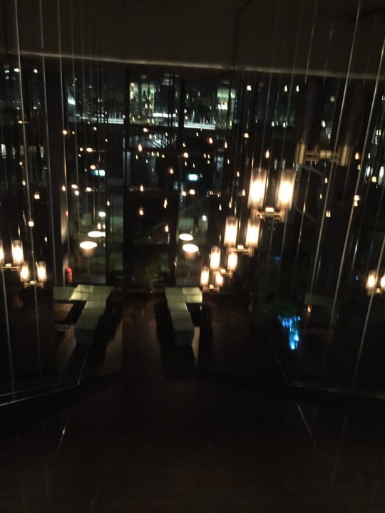 Treppengang zur Bar Hotel AMANO