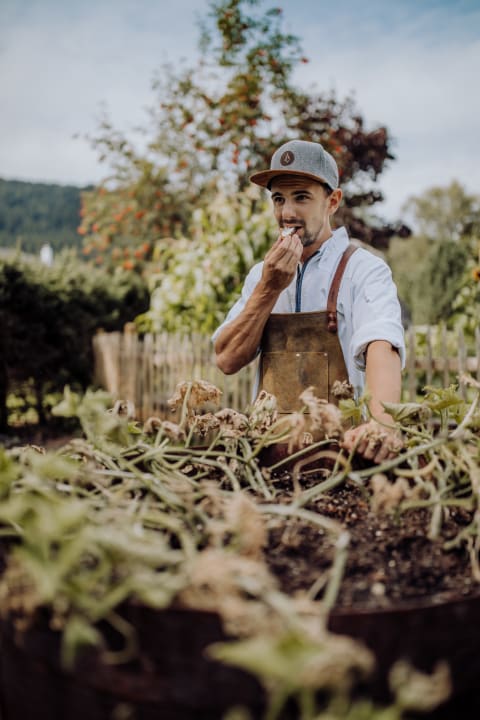 Gartenanlage Hotel Bergzeit by seven