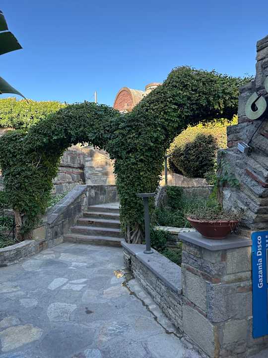Gartenanlage Arum Barut Collection