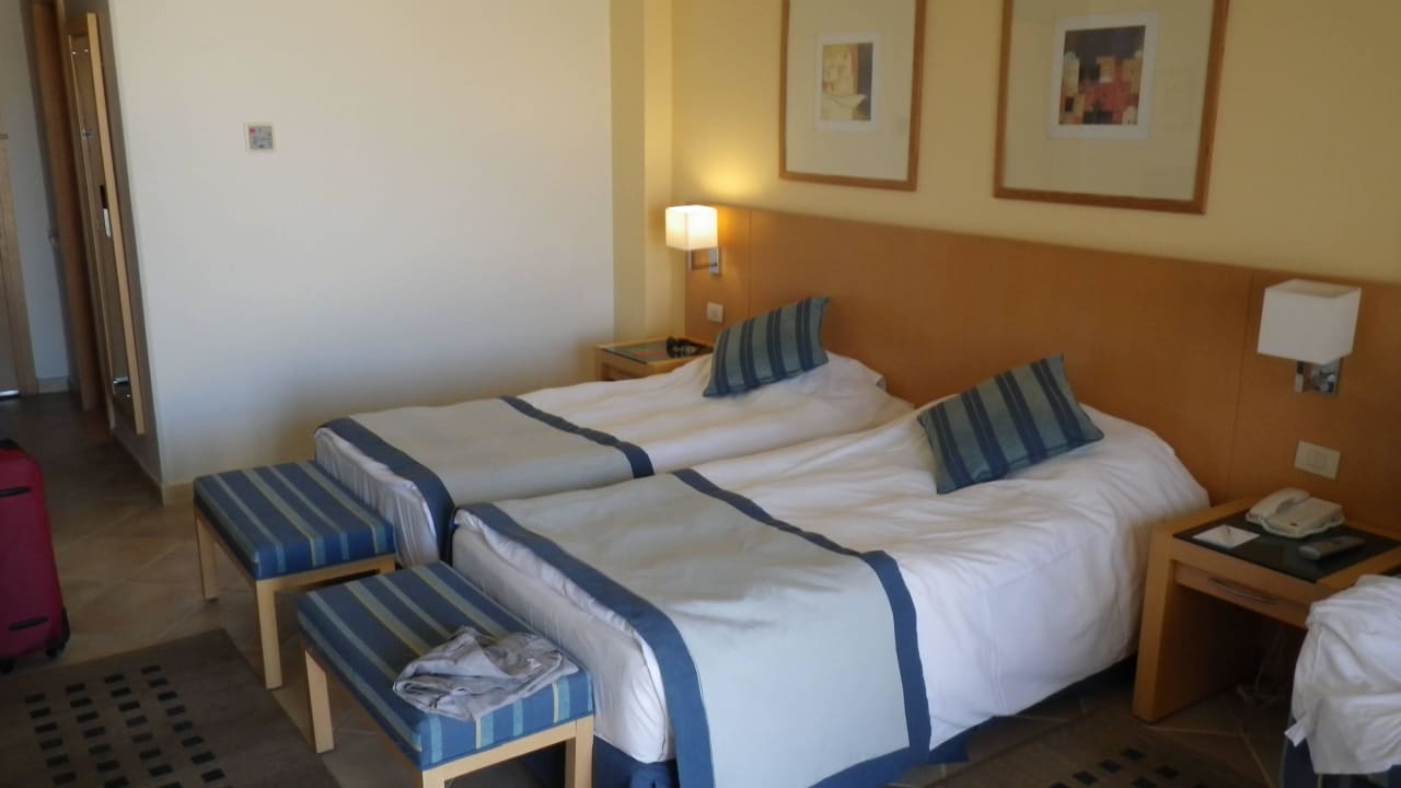 Geräumige Zimmer mit Riesenbalkon Cleopatra Luxury Resort Makadi Bay