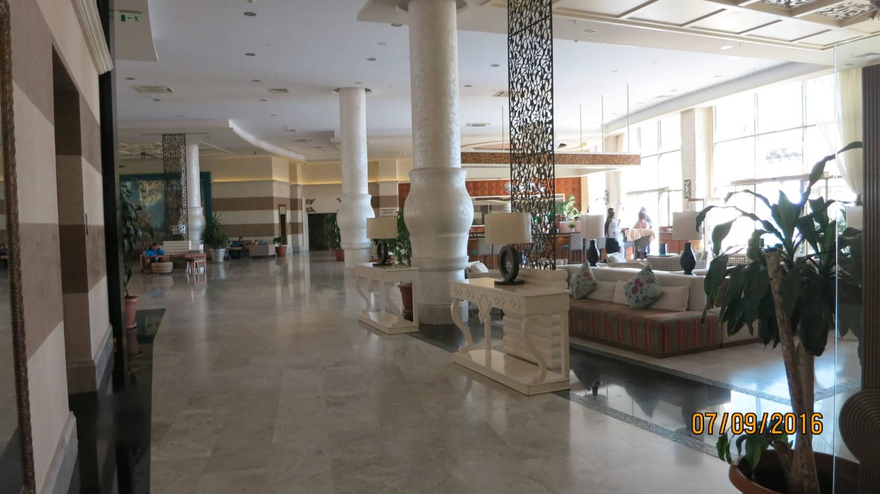 Lobby hinten Paloma Pasha