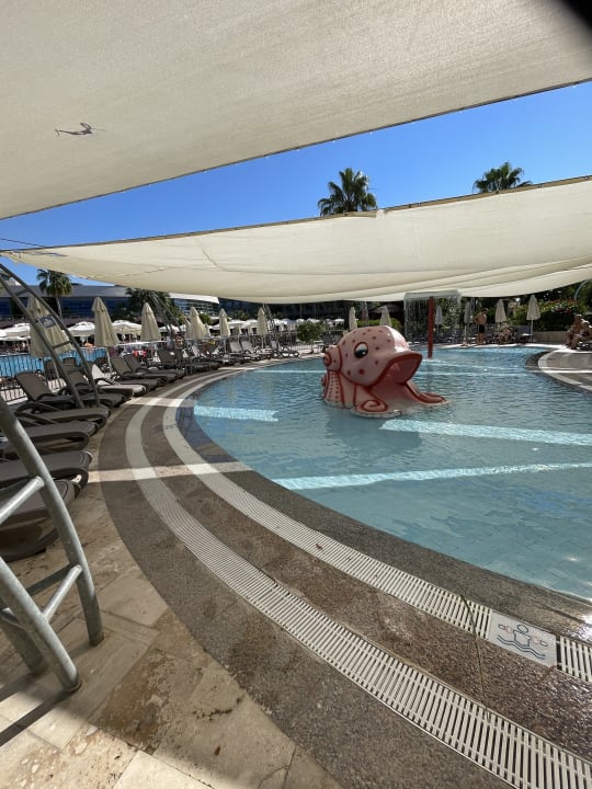 Pool VONRESORT Golden Coast