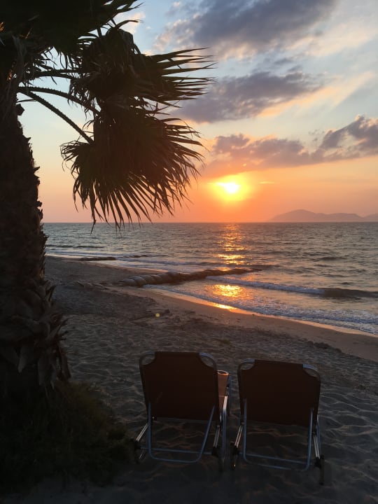 Strand Atlantica Marmari Palace