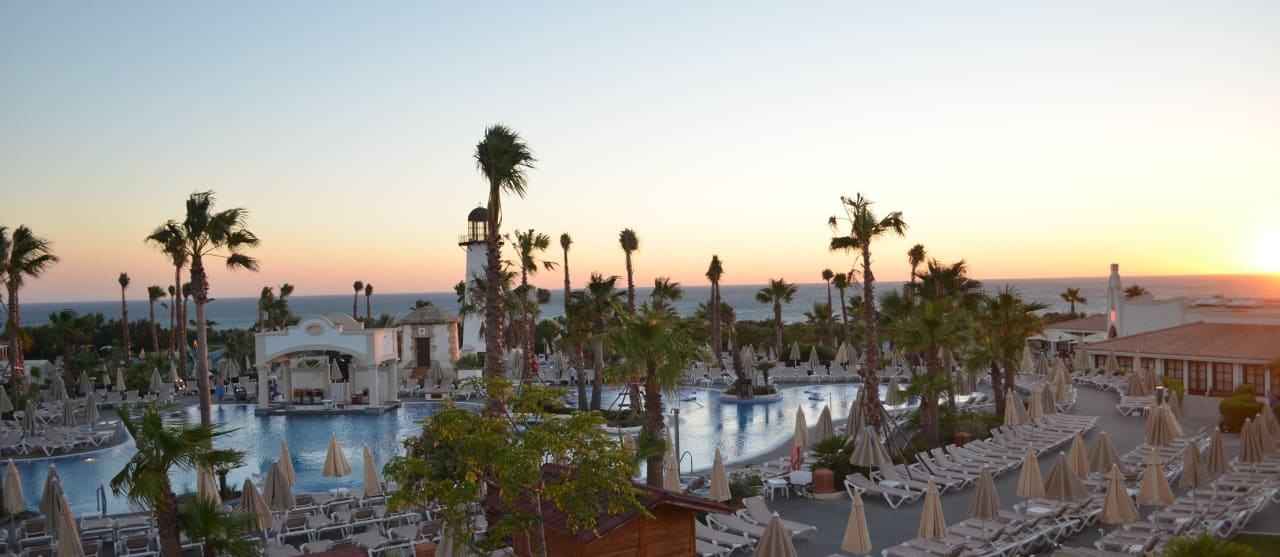 Poolanlage Hotel Riu Chiclana