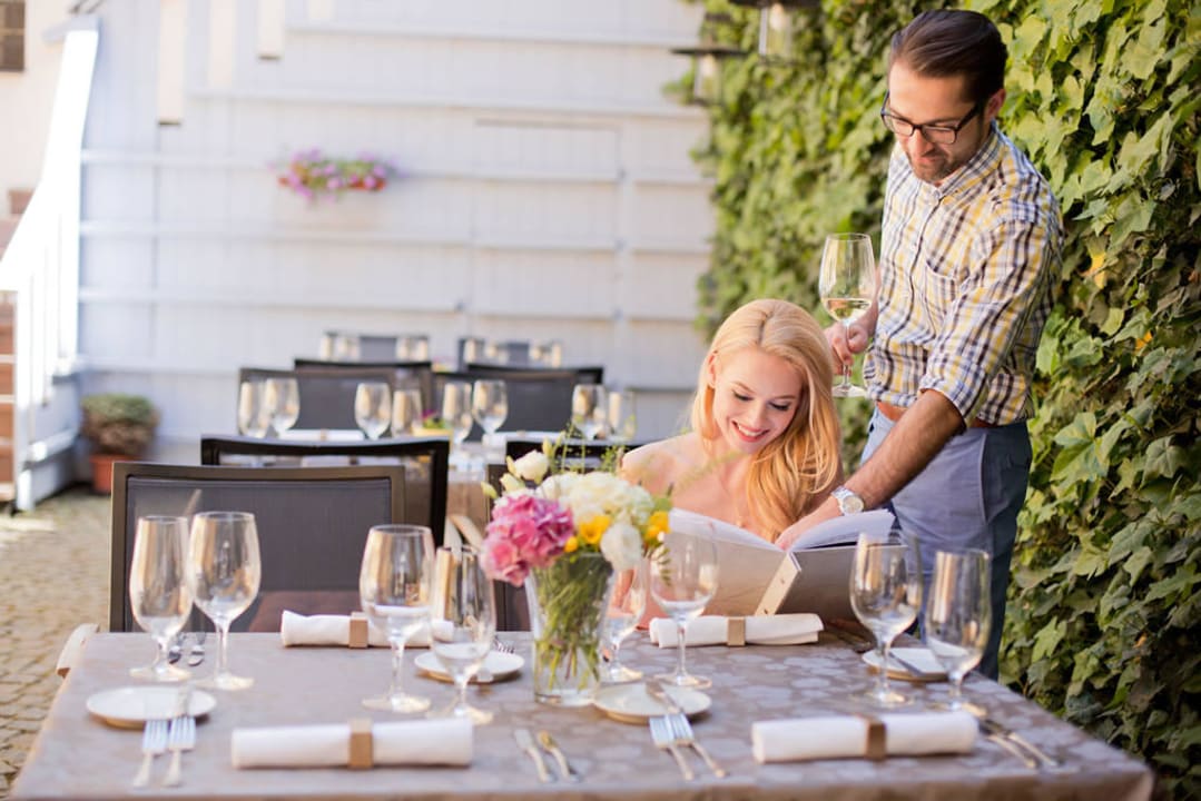 Summer Garden Hotel Bellevue