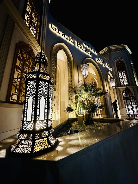 Außenansicht The Grand Palace - Adults only