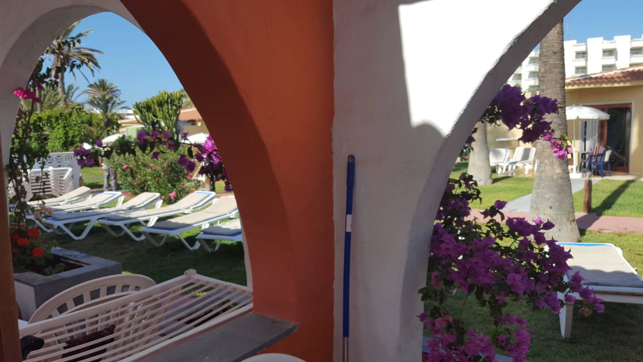 Terasse HL Miraflor Suites Hotel