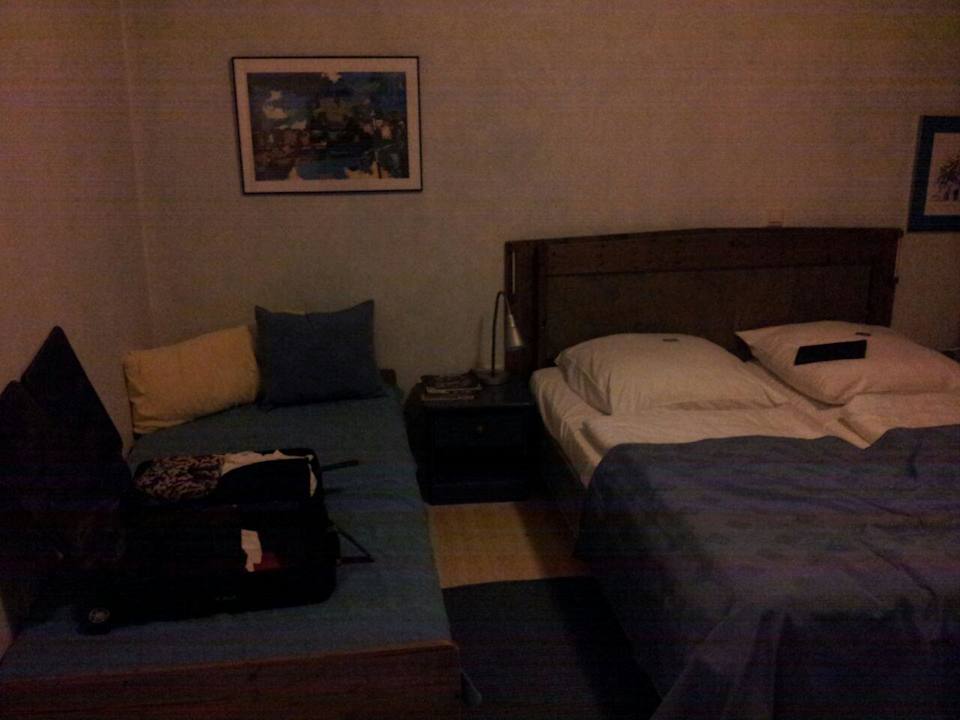 Doppelbett und Zusatzbett Georg Hotel Witten