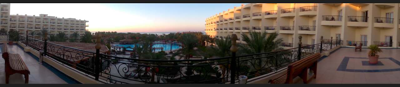 Двор Le Jardin Aqua Park Resort