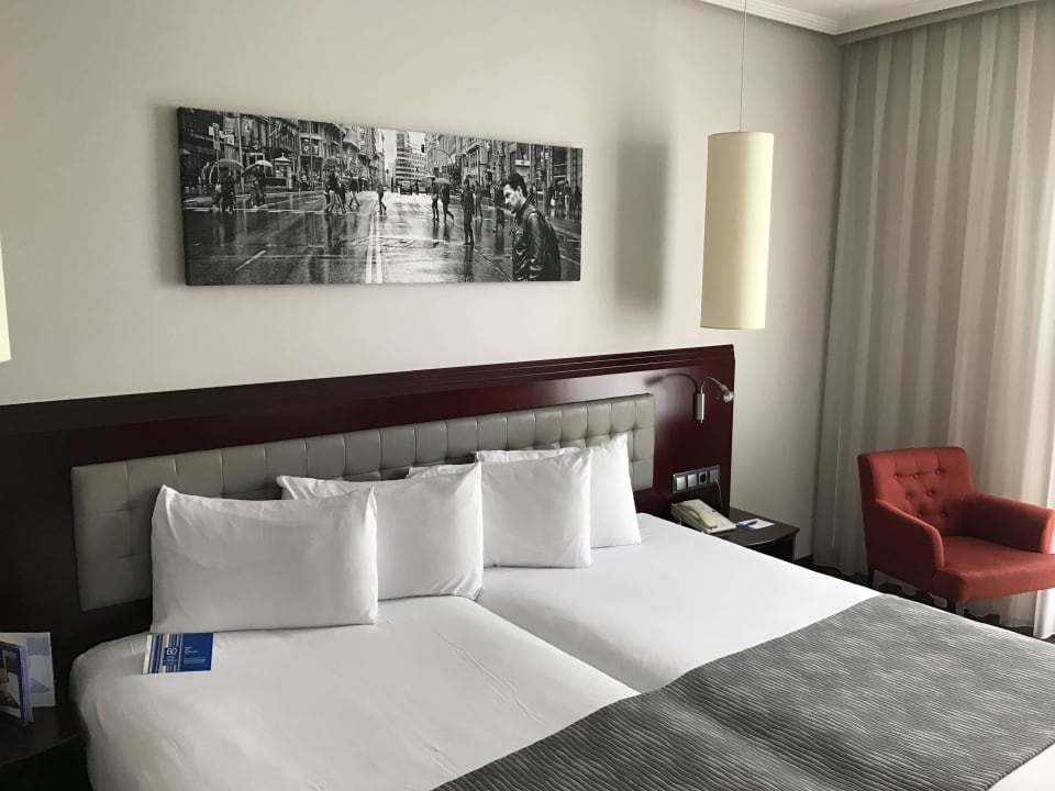 Zimmer Hotel Vía Castellana