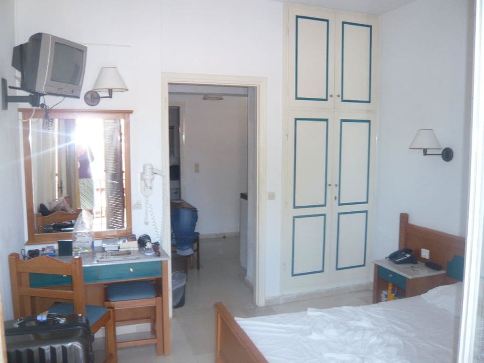 Schlafzimmer Acharavi Beach Hotel