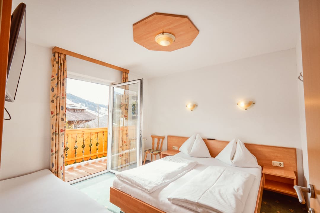 Zimmer Hotel Tatzlwurm by Alpeffect