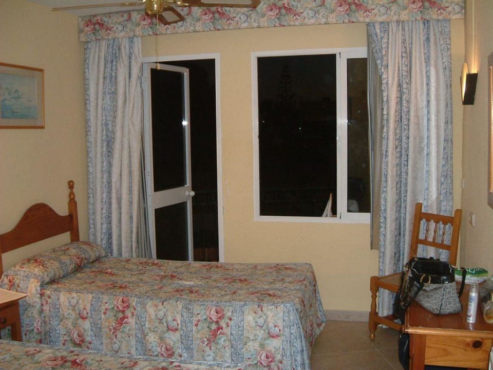 Zimmer 303 Villa Flamenca