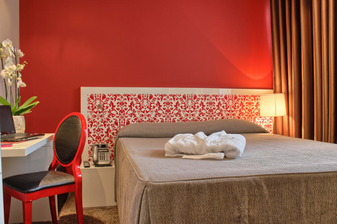 Standard room Hotel Pavillon Nation