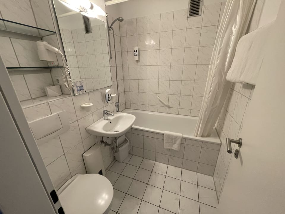 Zimmer Hotel Panorama Inn und Boardinghaus