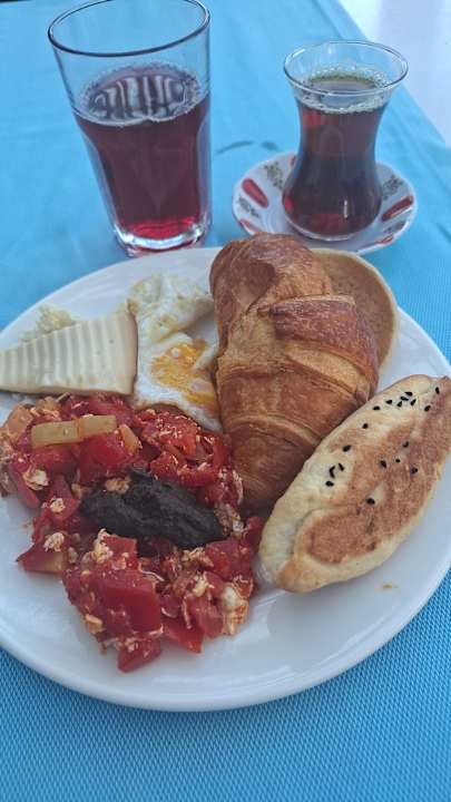 Gastro Terrace Elite Resort