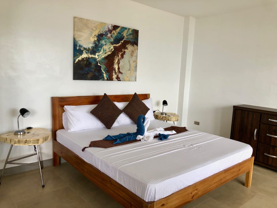 Zimmer Sunset Cove Beach & Dive Resort