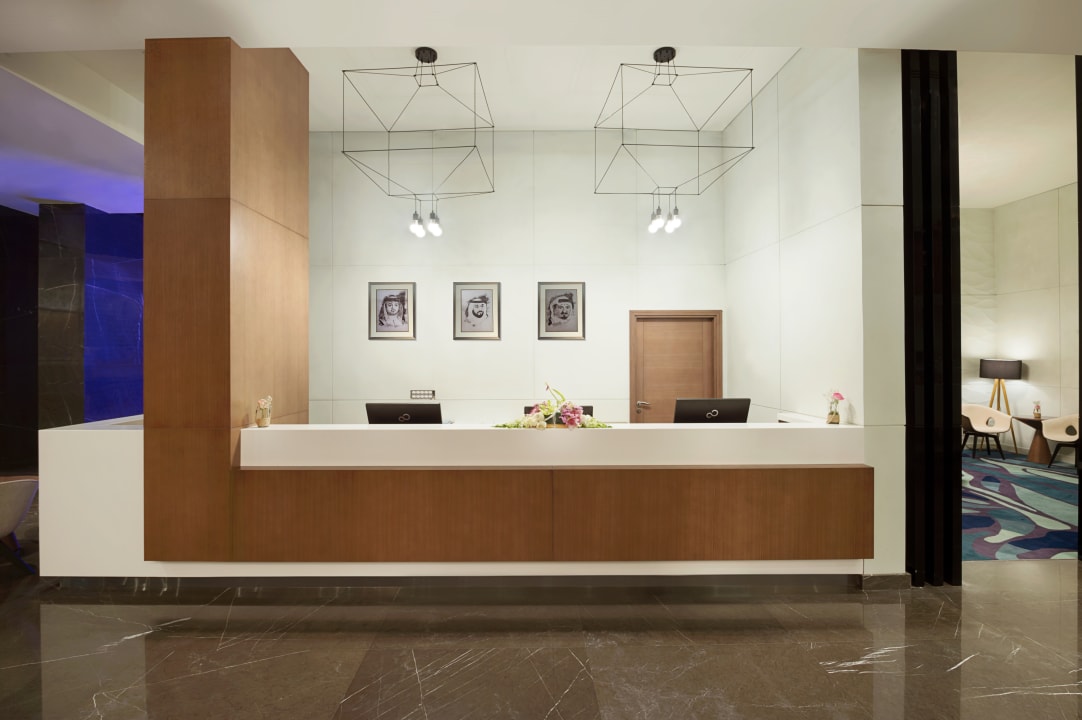 Lobby Wyndham Garden Ajman Corniche