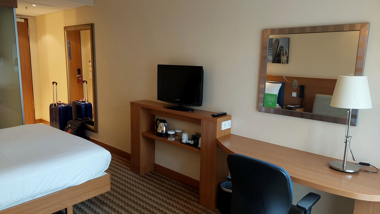 Zimmer Hampton by Hilton Berlin City West